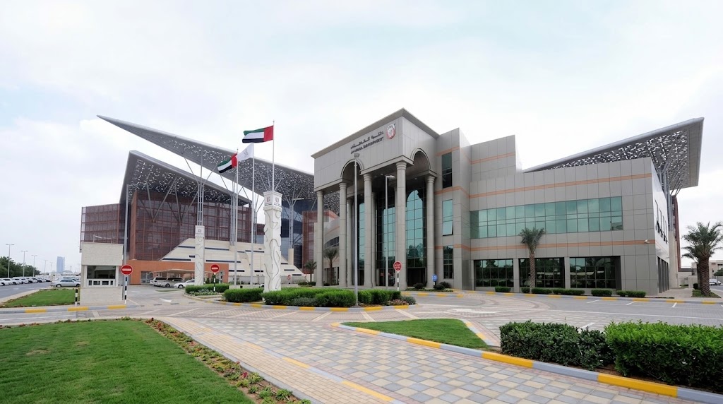 "قضاء أبوظبي" تحتفي بيوم المرأة الإماراتية 2026