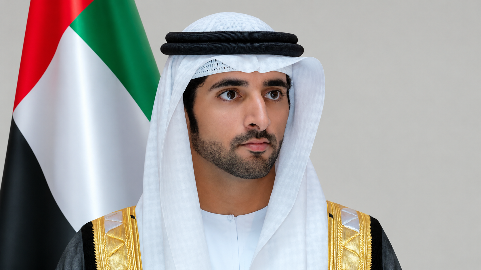 حمدان بن محمد يصدر قراراً بشأن تنظيم استخدام الكاميرات في توثيق مهام ضبط المخالفات وإجراءات تنفيذ الأحكام